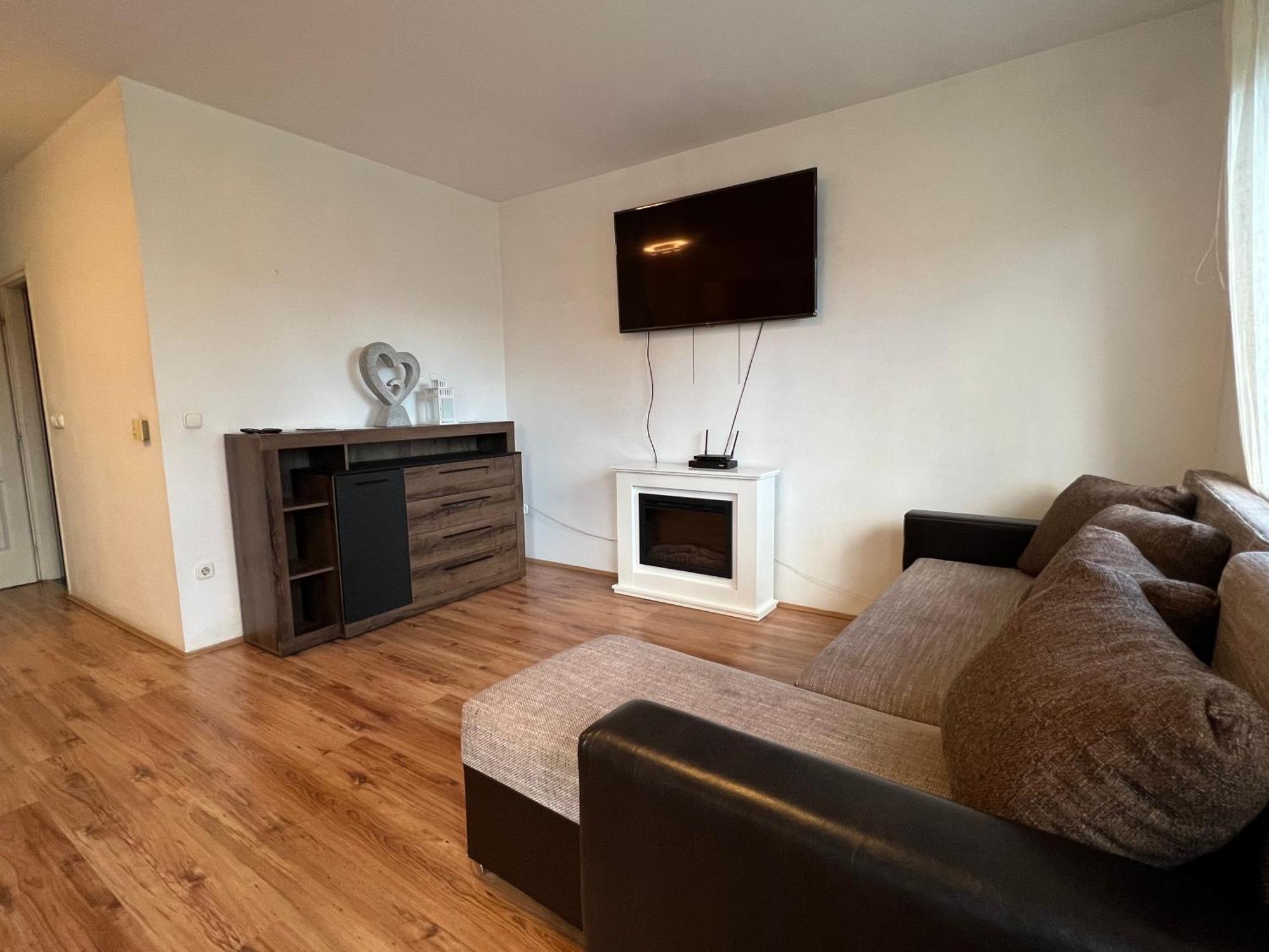 Kristaly Apartman Szegedin Exterior foto