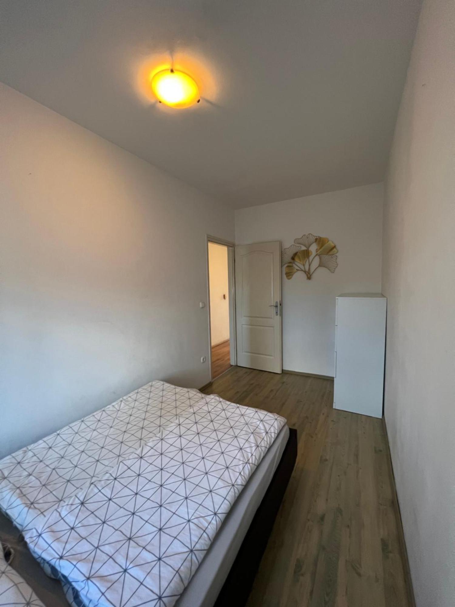 Kristaly Apartman Szegedin Exterior foto