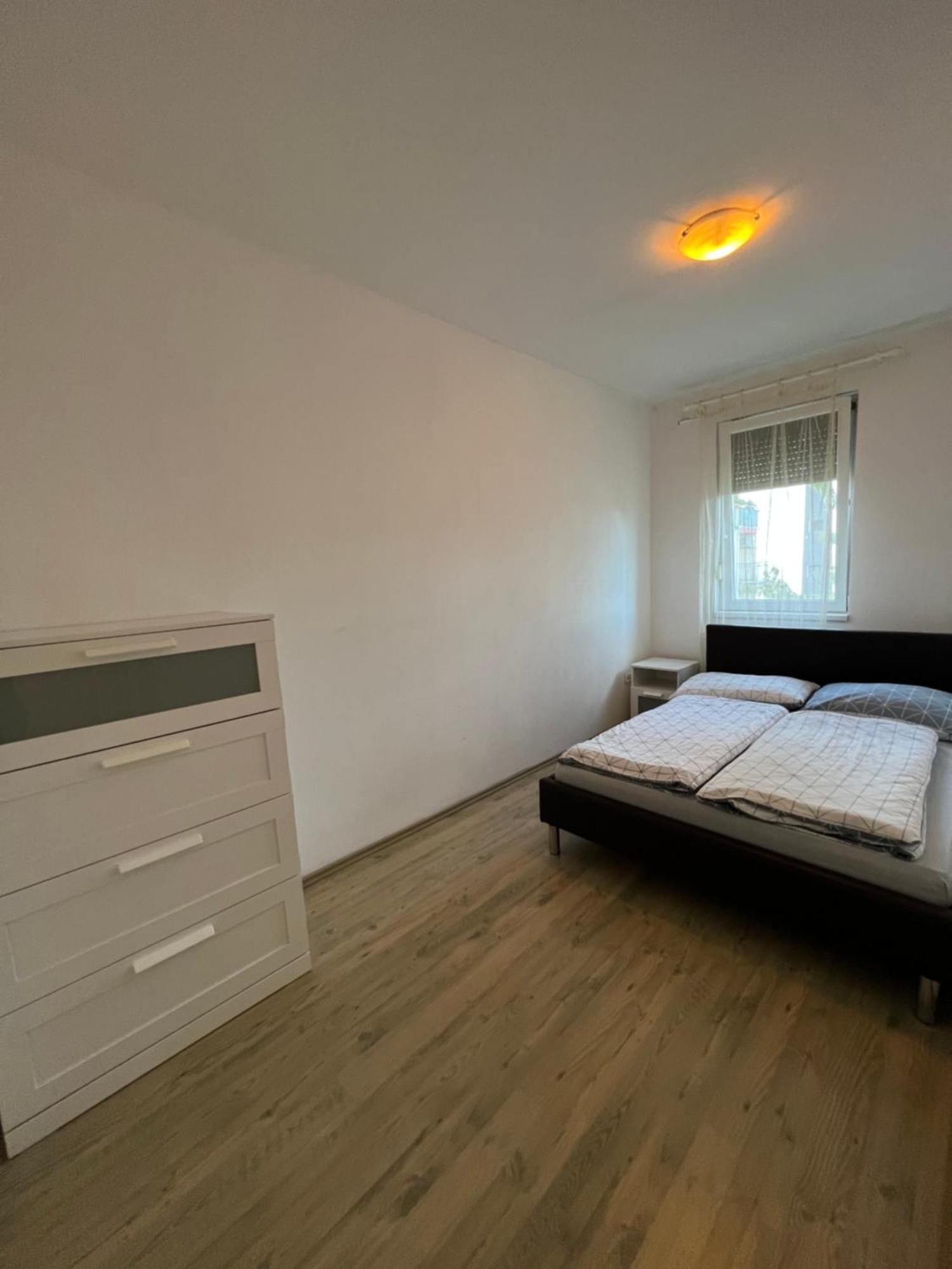 Kristaly Apartman Szegedin Exterior foto